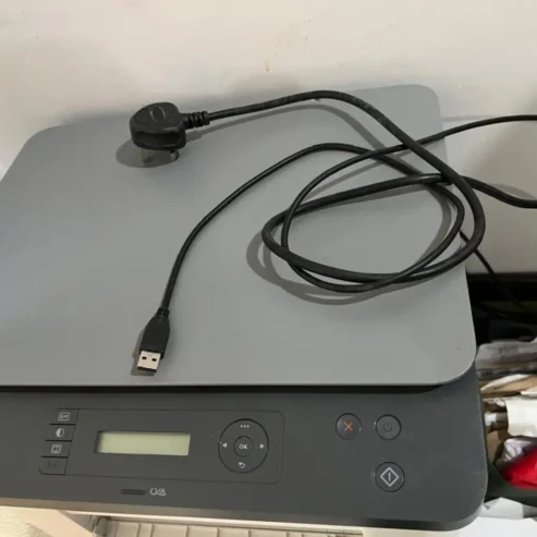 HP LASER MFP 135W