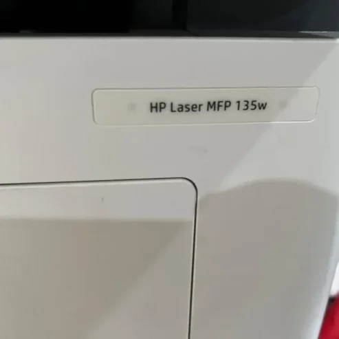 HP LASER MFP 135W