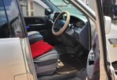 TOYOTA NOAH SR40
