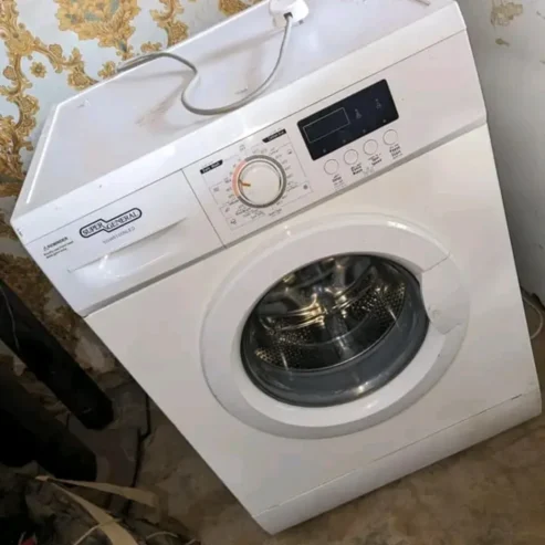 WASHING MACHINE