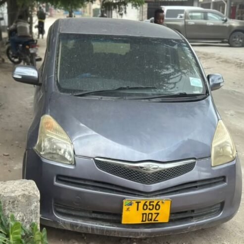 TOYOTA RACTIS DQZ