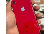 IPHONE XR: Gb64Clean