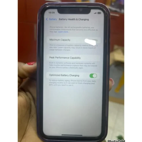 IPHONE 11PLAIN: Gb64Clean