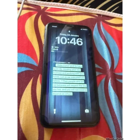 IPHONE 11PLAIN: Gb64Clean