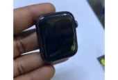 APPLE WATCH SERIES6: Clean