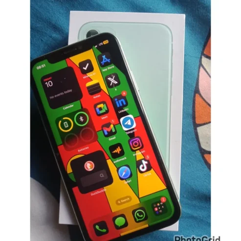 IPHONE 11PLAIN: Gb64😎Clean