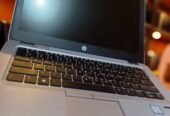 Hp elitebook 820 G3 core i3