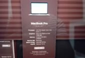 Macbook Pro 15 inch 2017, touch Bar -for sale