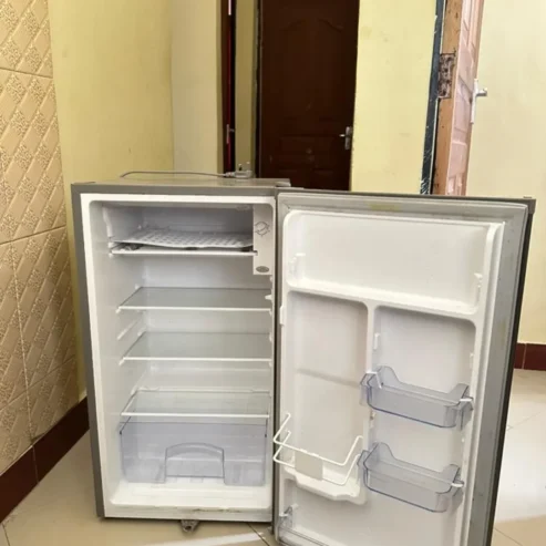 FRIDGE SINGLE DOOR