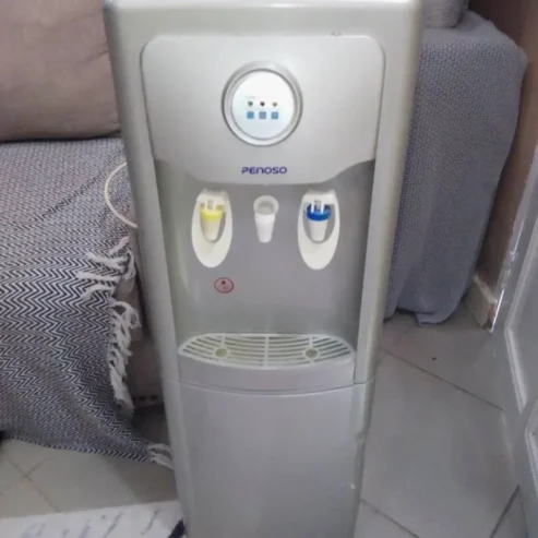 WATER DISPENSER