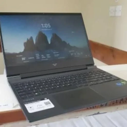 HP VICTUS GAMING LAPTOP