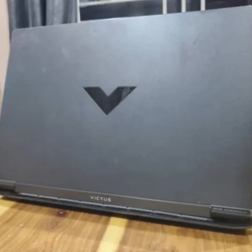 HP VICTUS GAMING LAPTOP
