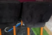 ARMS CHAIR
