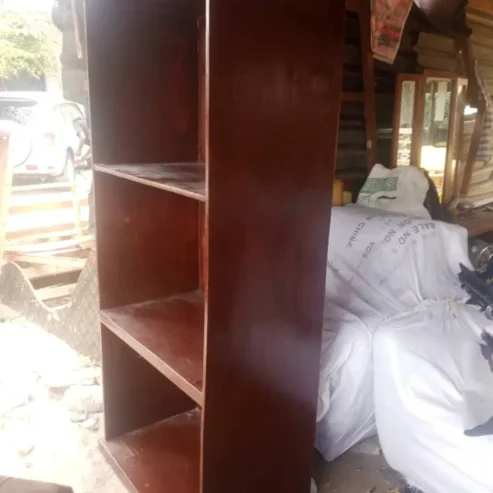 KABATI LA SHELF