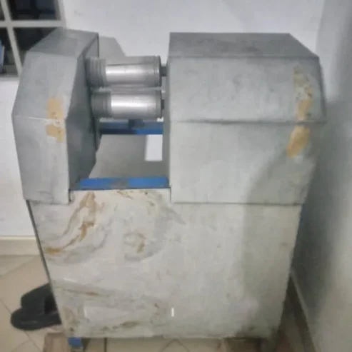 MASHINE YA KUKAMUA MIWA