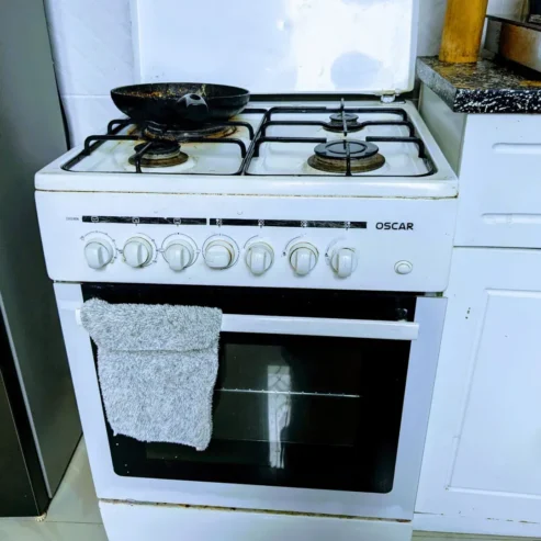 JIKO PLATES 4 PLATES 3 GAS 1 UMEME