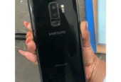SAMSUNG S9: GB64Clean