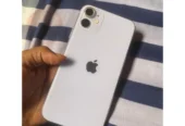 IPHONE 11PLAIN: Gb64Clean