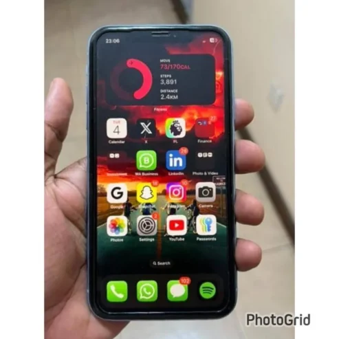 IPHONE XR: Gb64😎Clean