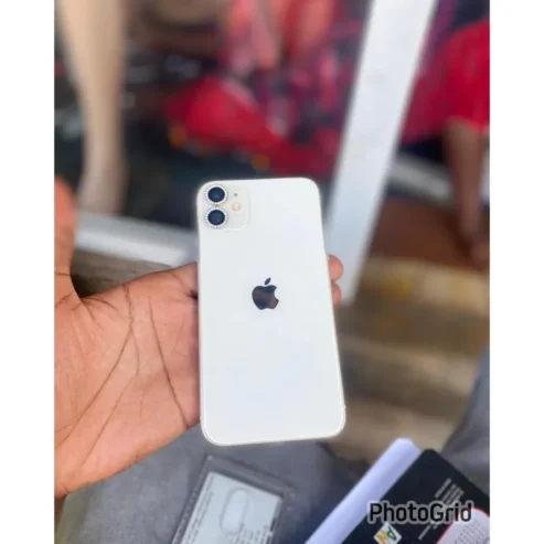IPHONE 11PLAIN GB 64