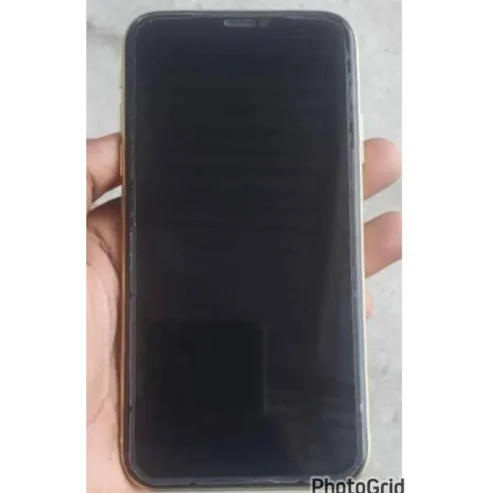IPHONE 11PLAIN GB 64