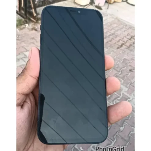 IPHONE 12PLAIN