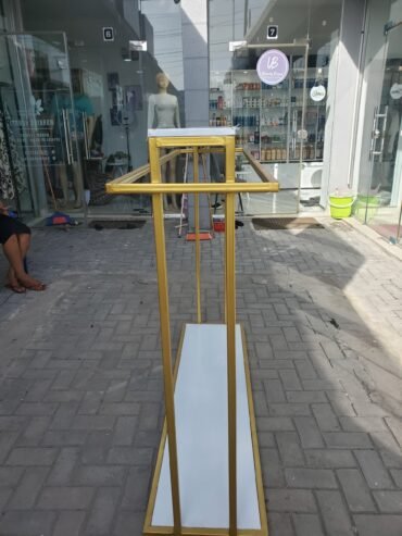 Shop stand ( stand za dukani)