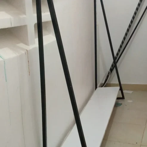 STEND YA SHELF
