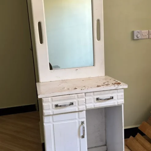 DRESSING TABLE