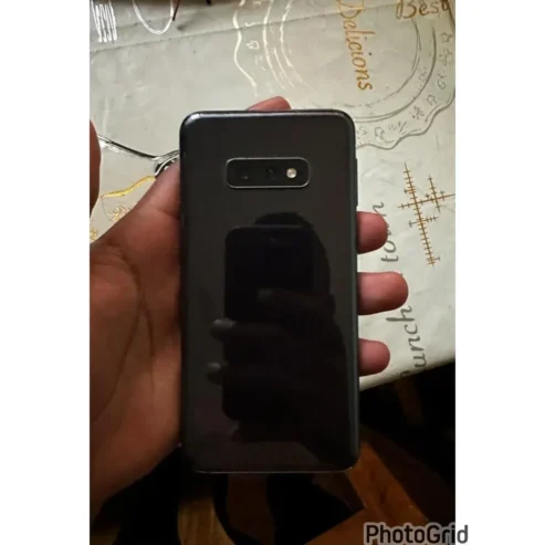SAMSUNG S10E