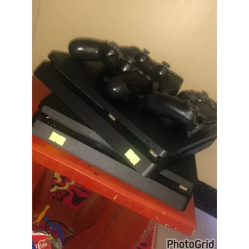 PS4 SLIM GB500